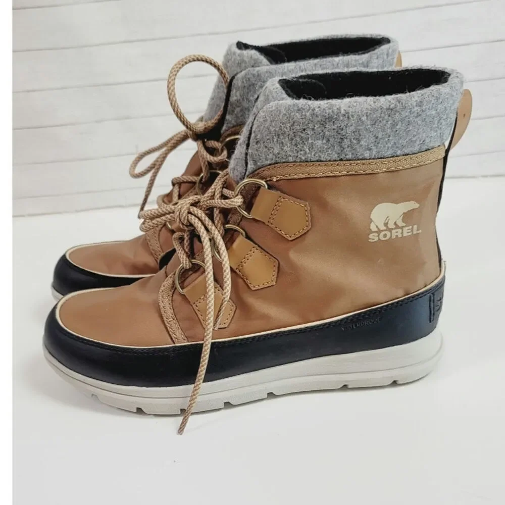 Sorel Explorer Carnival Waterproof Snow Boot in Elk/Dark Stone, sz 9
